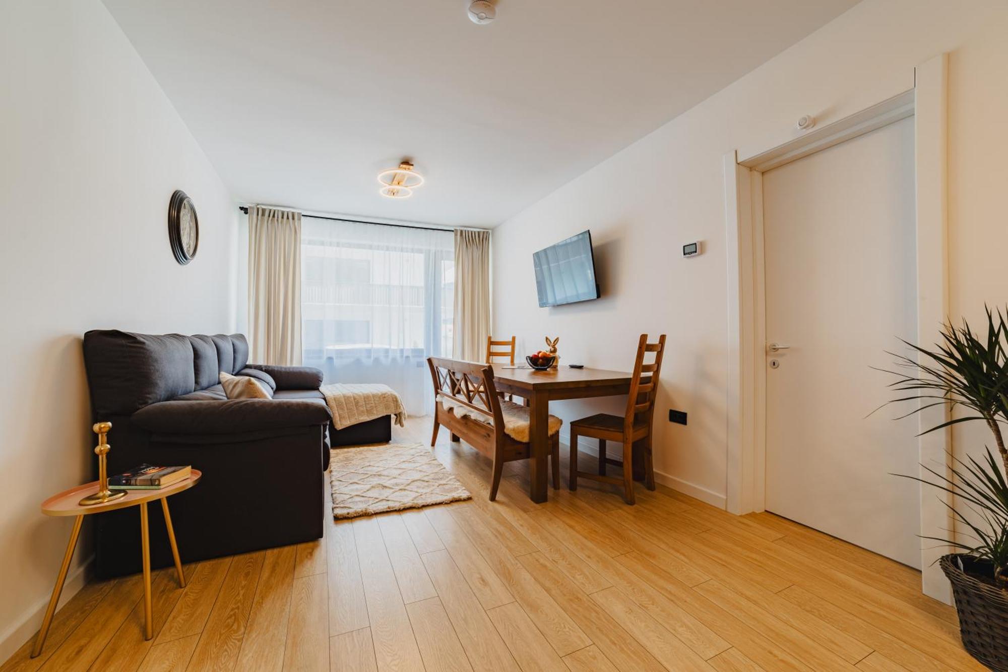 Albert Residence Aparthotel Grand Chalet With Free Spa Access To Alpin Resort Poiana Brasov Bagian luar foto
